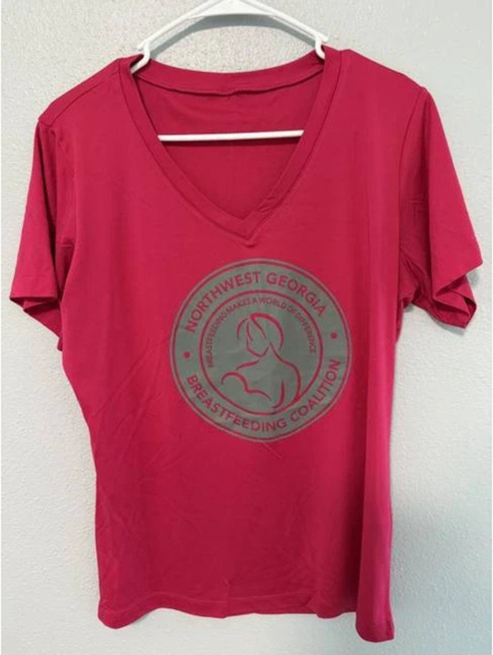 #6082 Midwest Georgia Graphic V-Neck T-Shirt Red Large